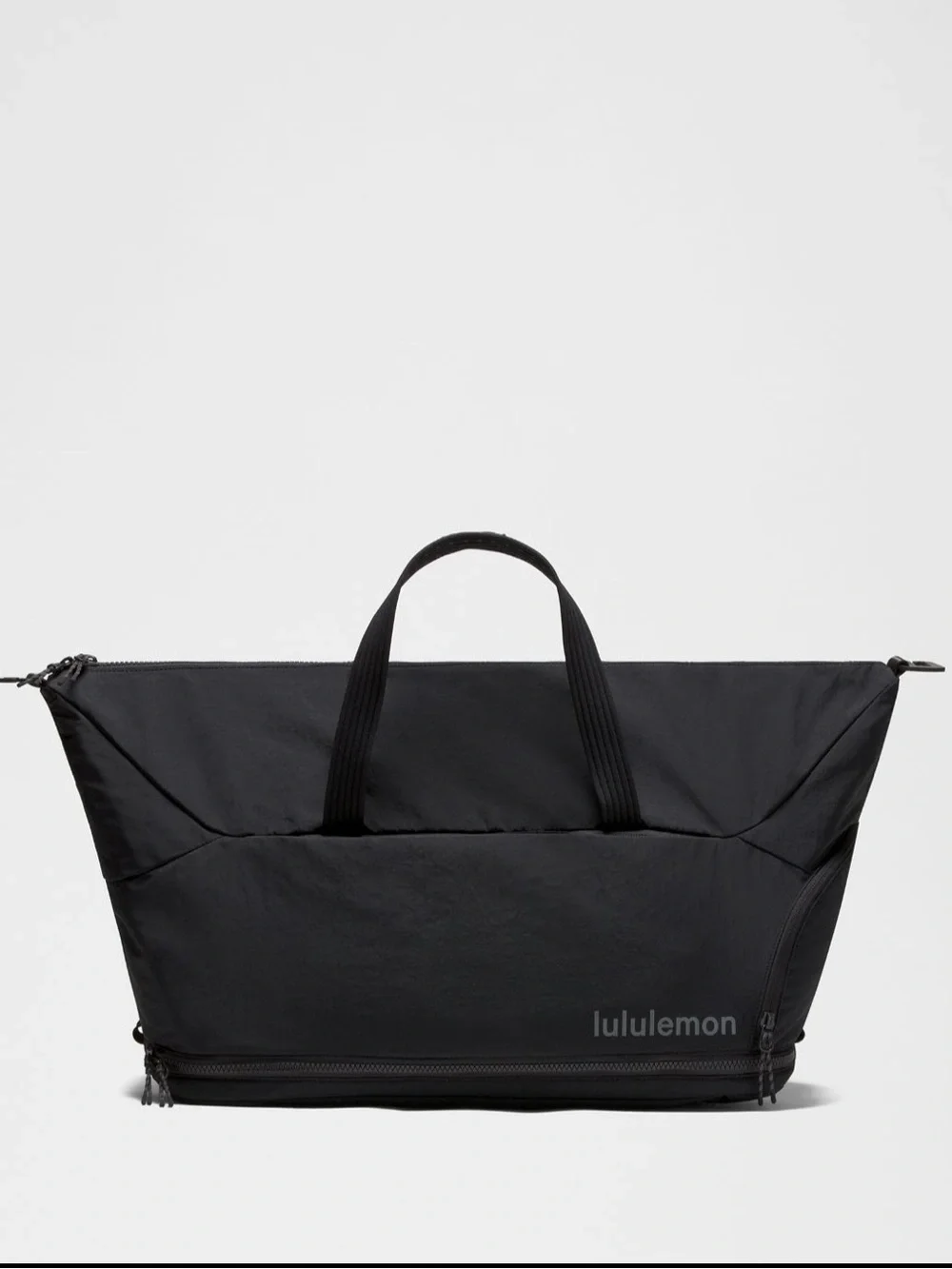 Lululemon 3-in-1 Gym Duffel Bag - 30L